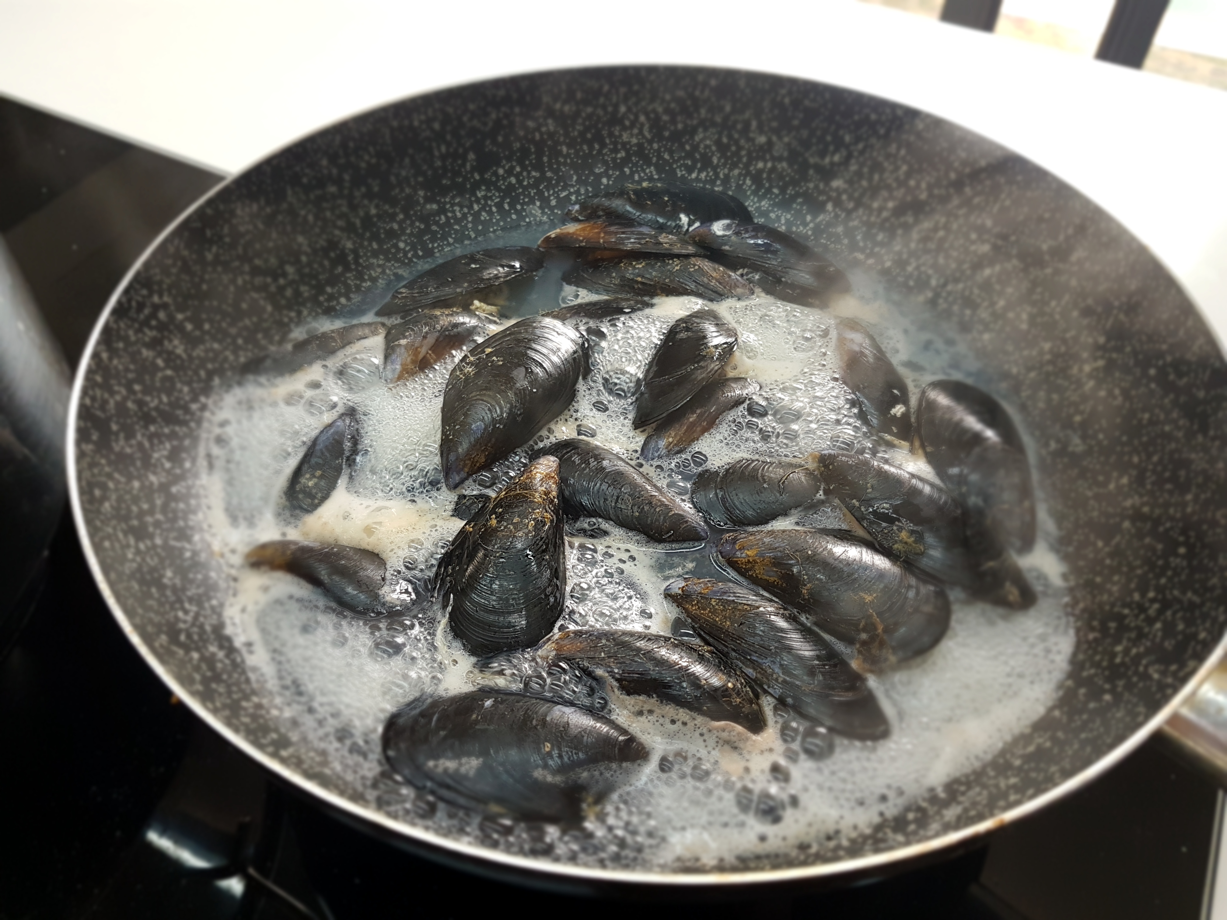 Fusilli armonia ( con cozze e piselli )