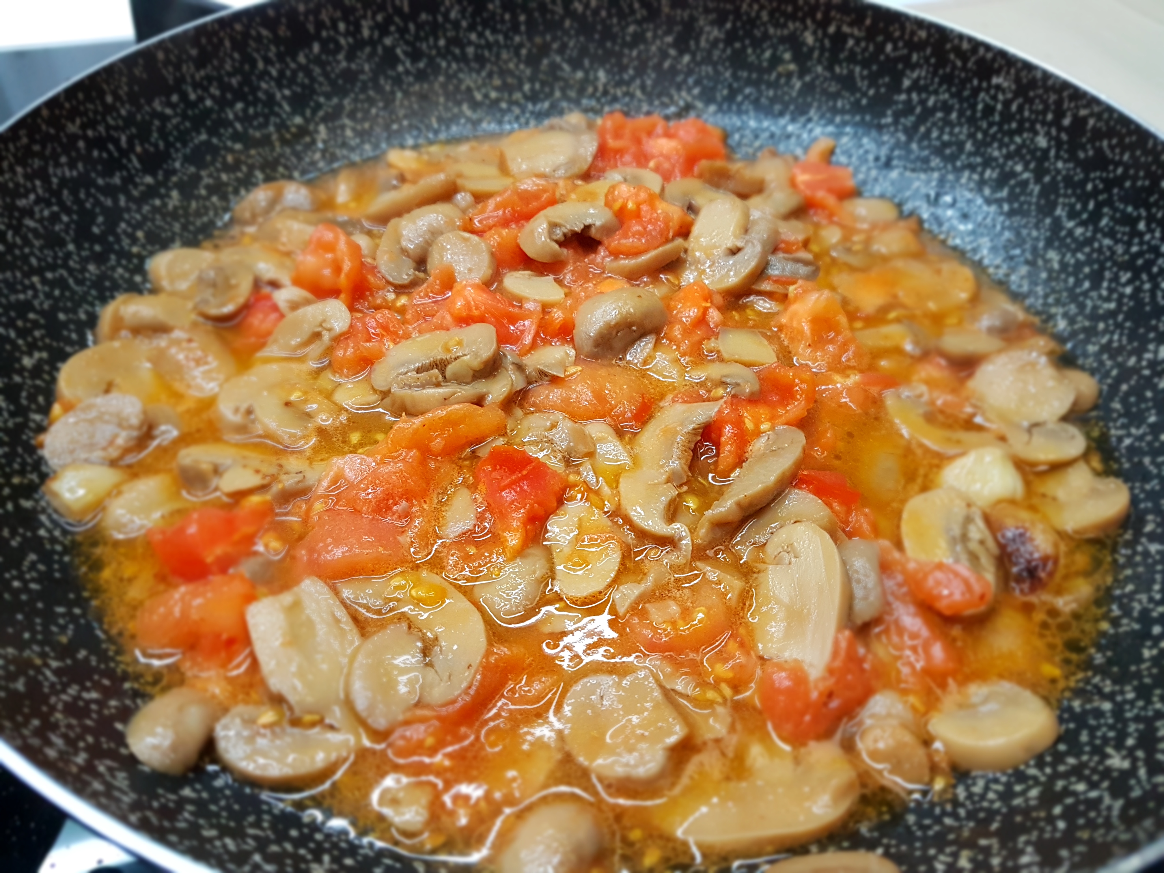 Fusilli con funghi alla birra