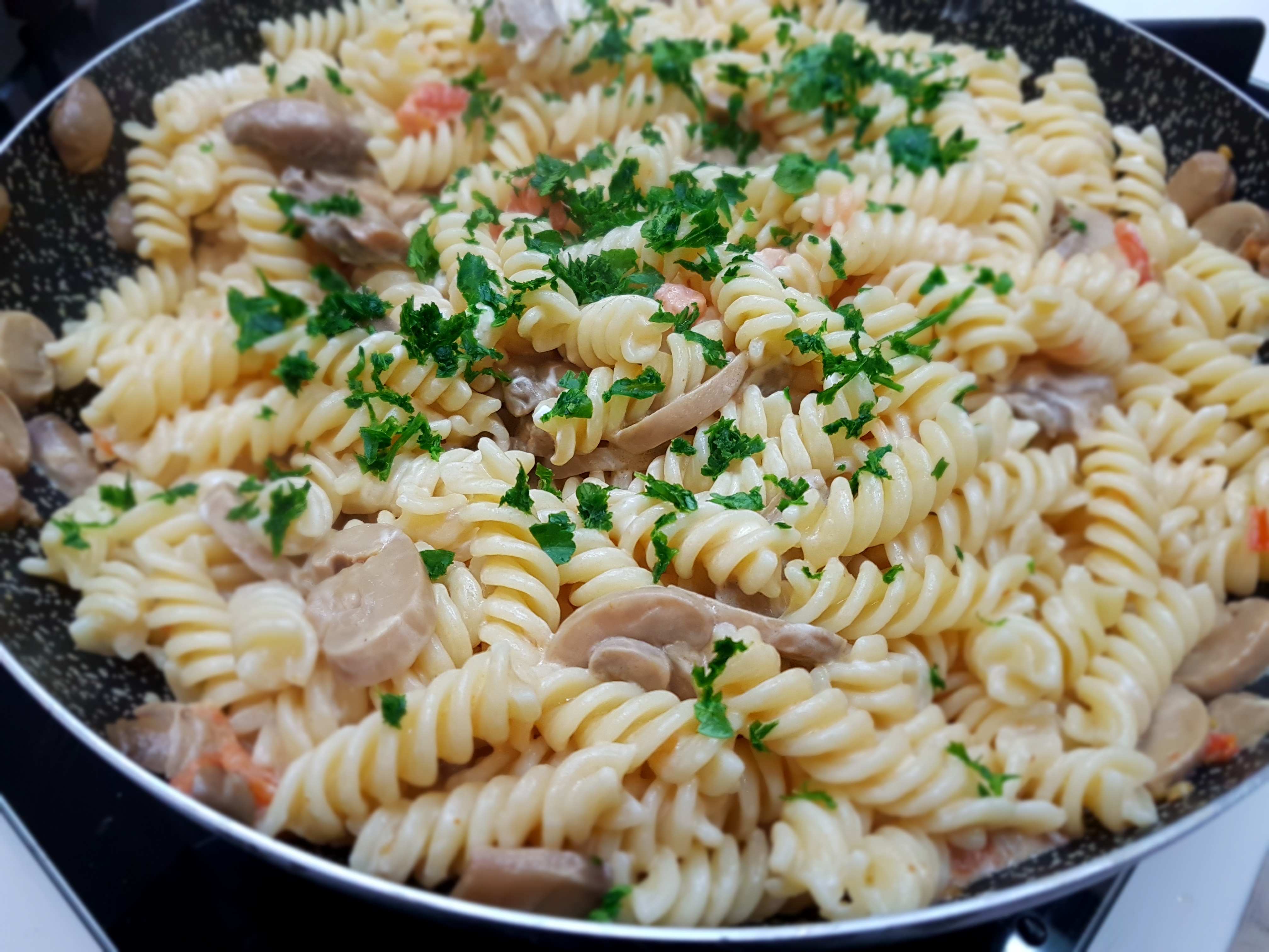 Fusilli con funghi alla birra