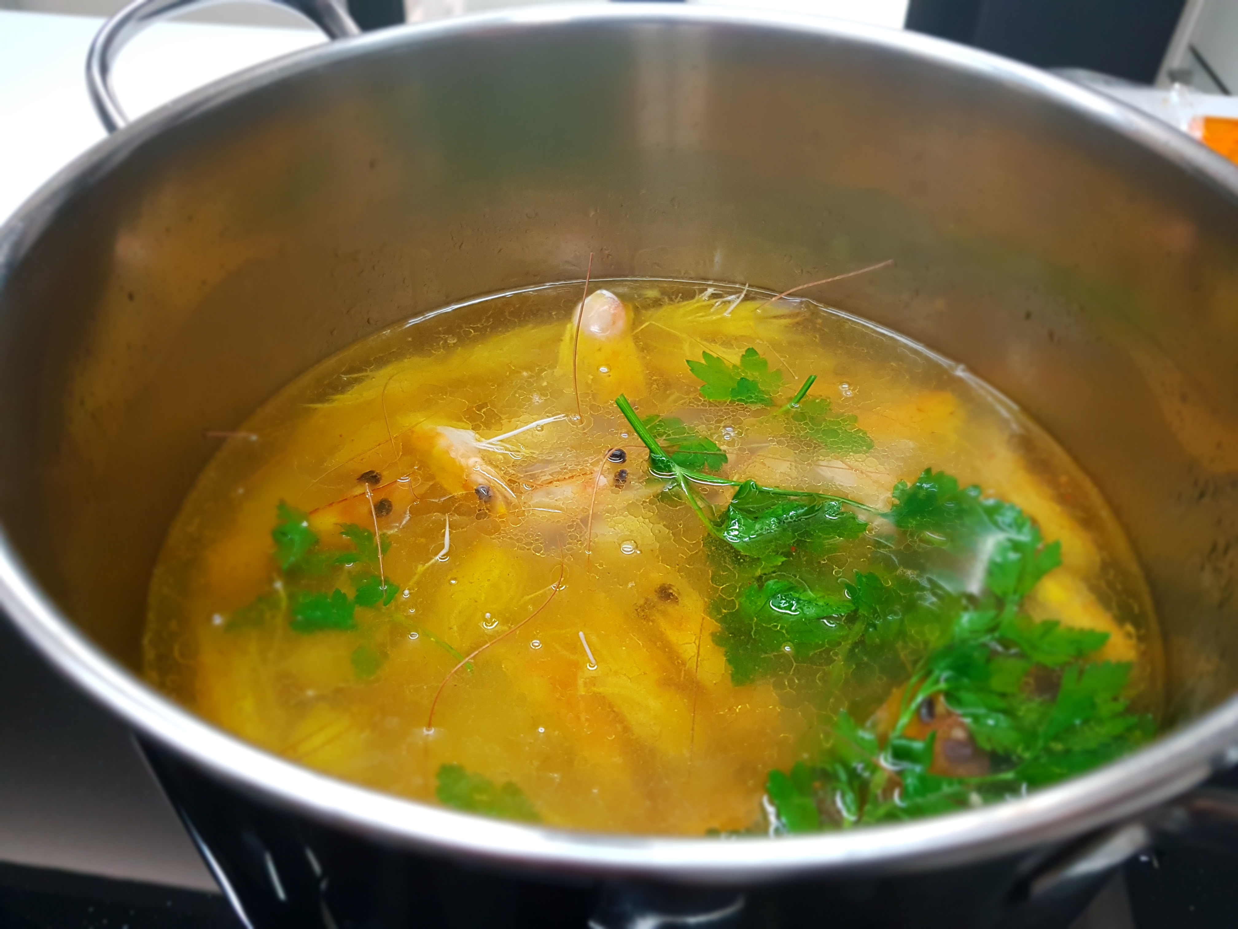 Garganelli con favetta e gamberetti