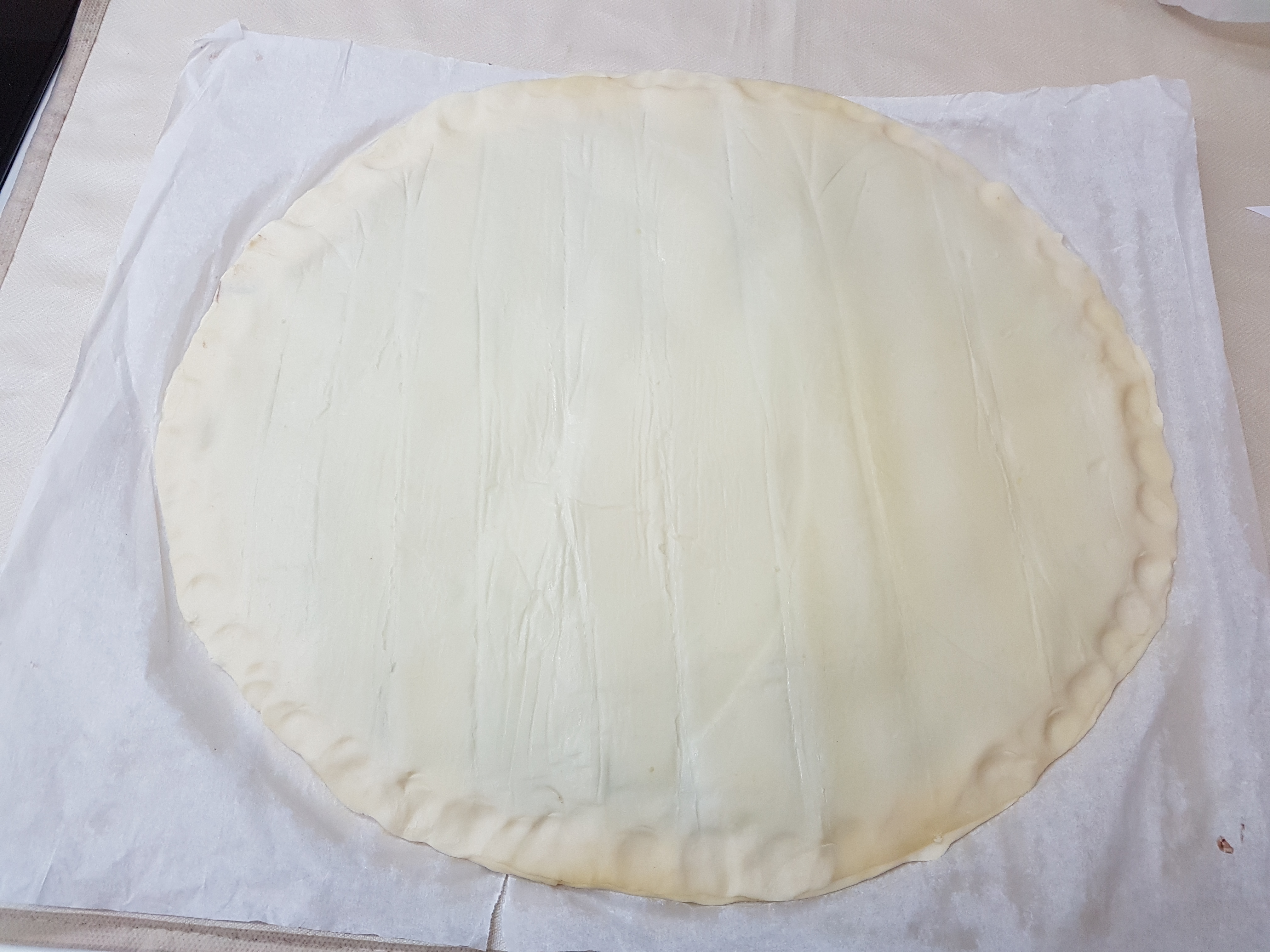 Girasole di pasta sfoglia con nutella