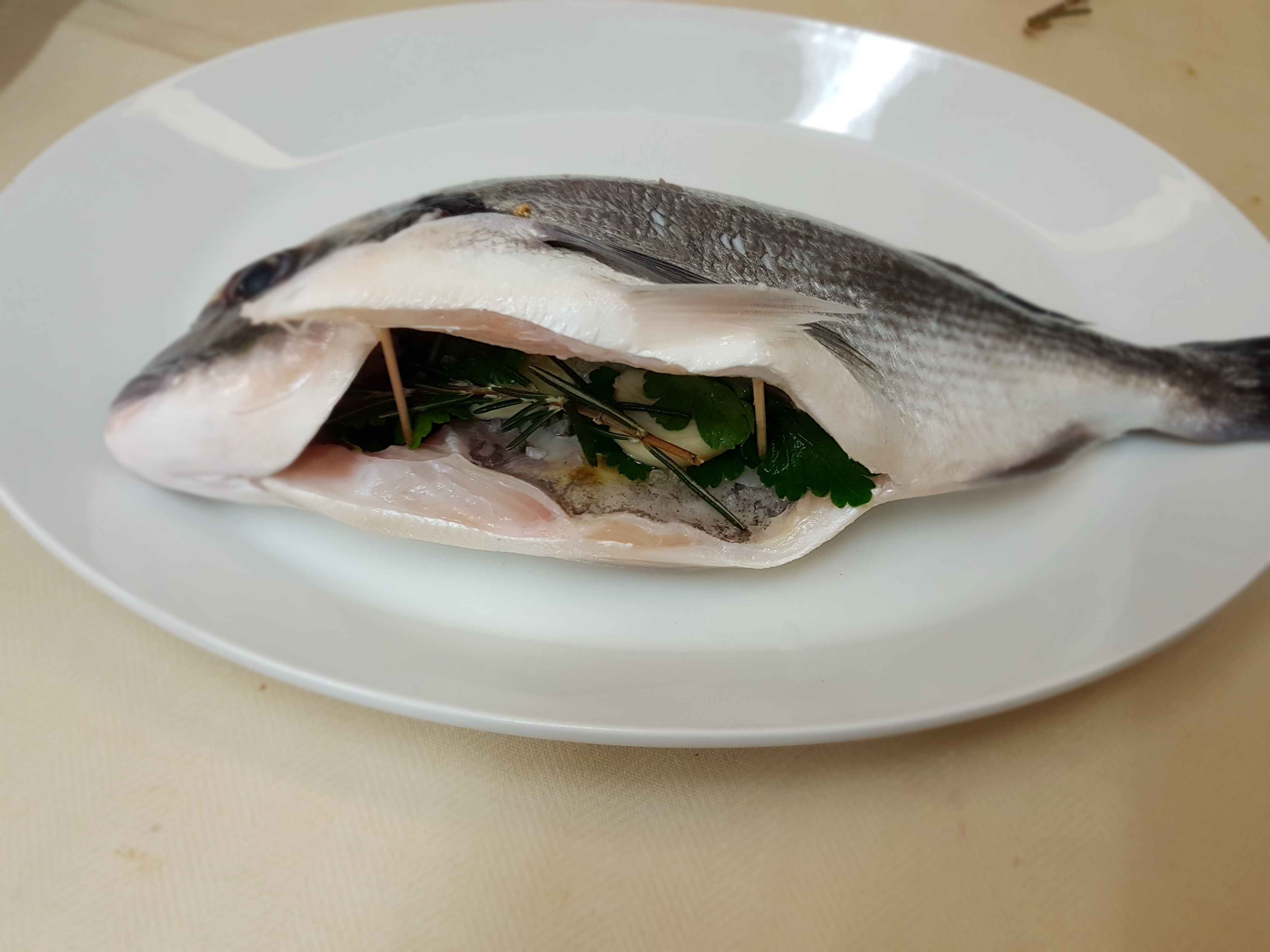 Orate in crosta di sale