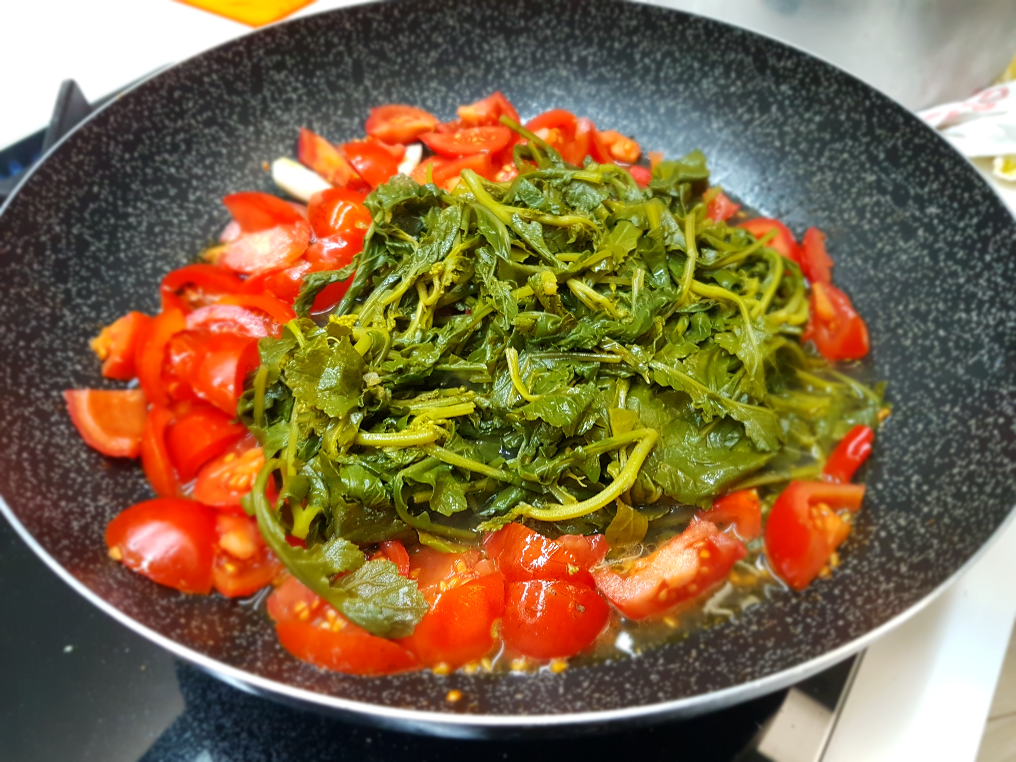 Orecchiette con sanapid al profumo di agrumi