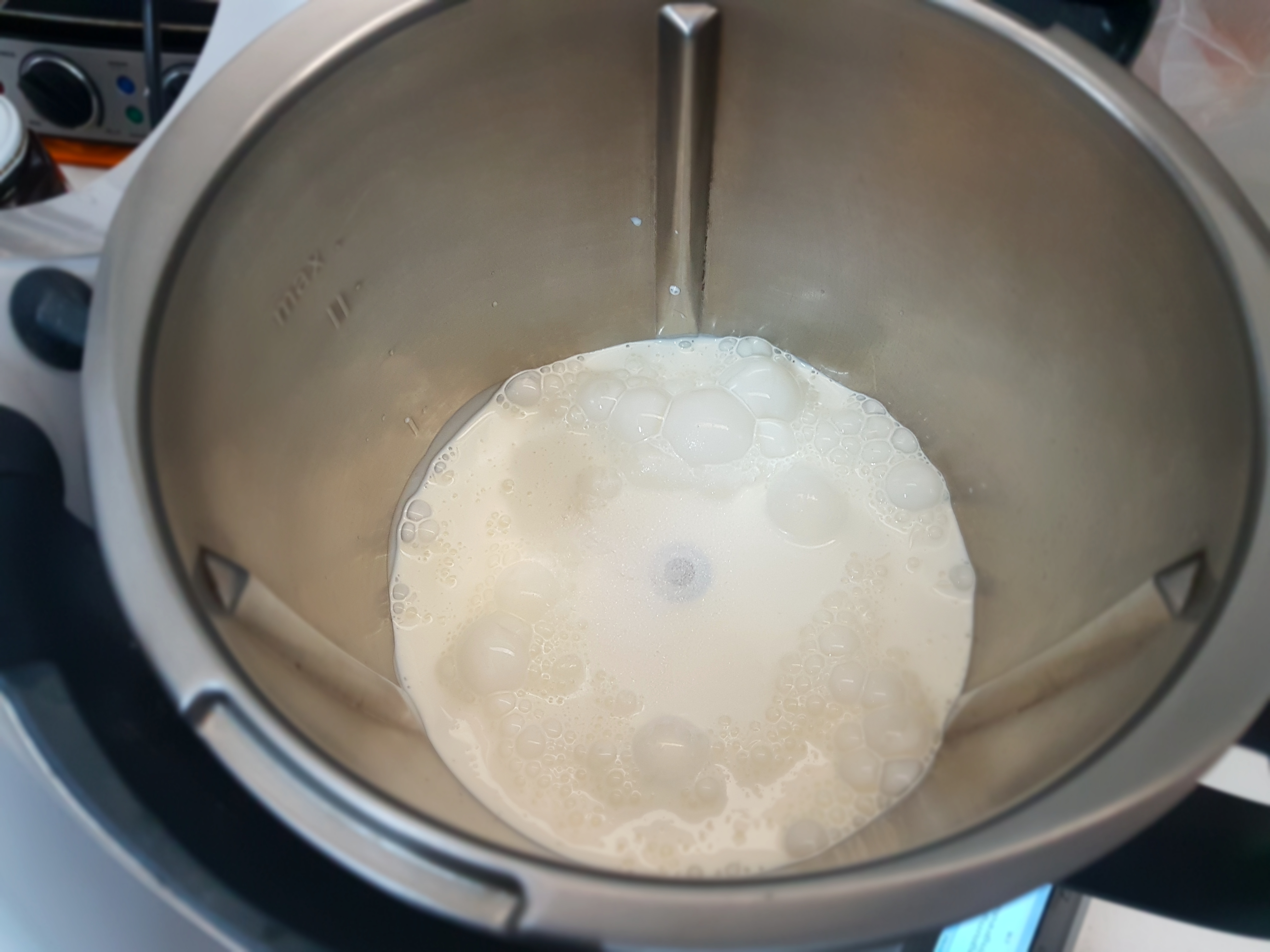 Panna cotta Bimby con gelatina di mele cotogne