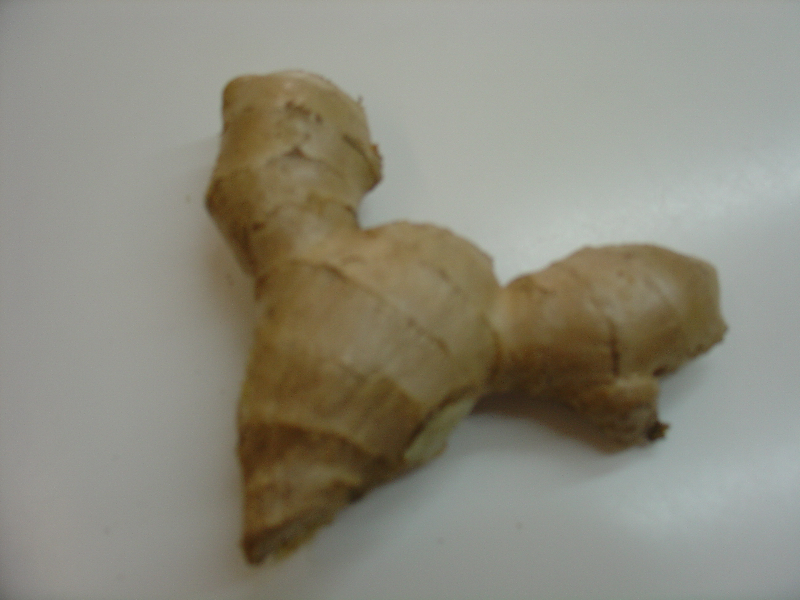 Penne crudaiola con funghi e zenzero