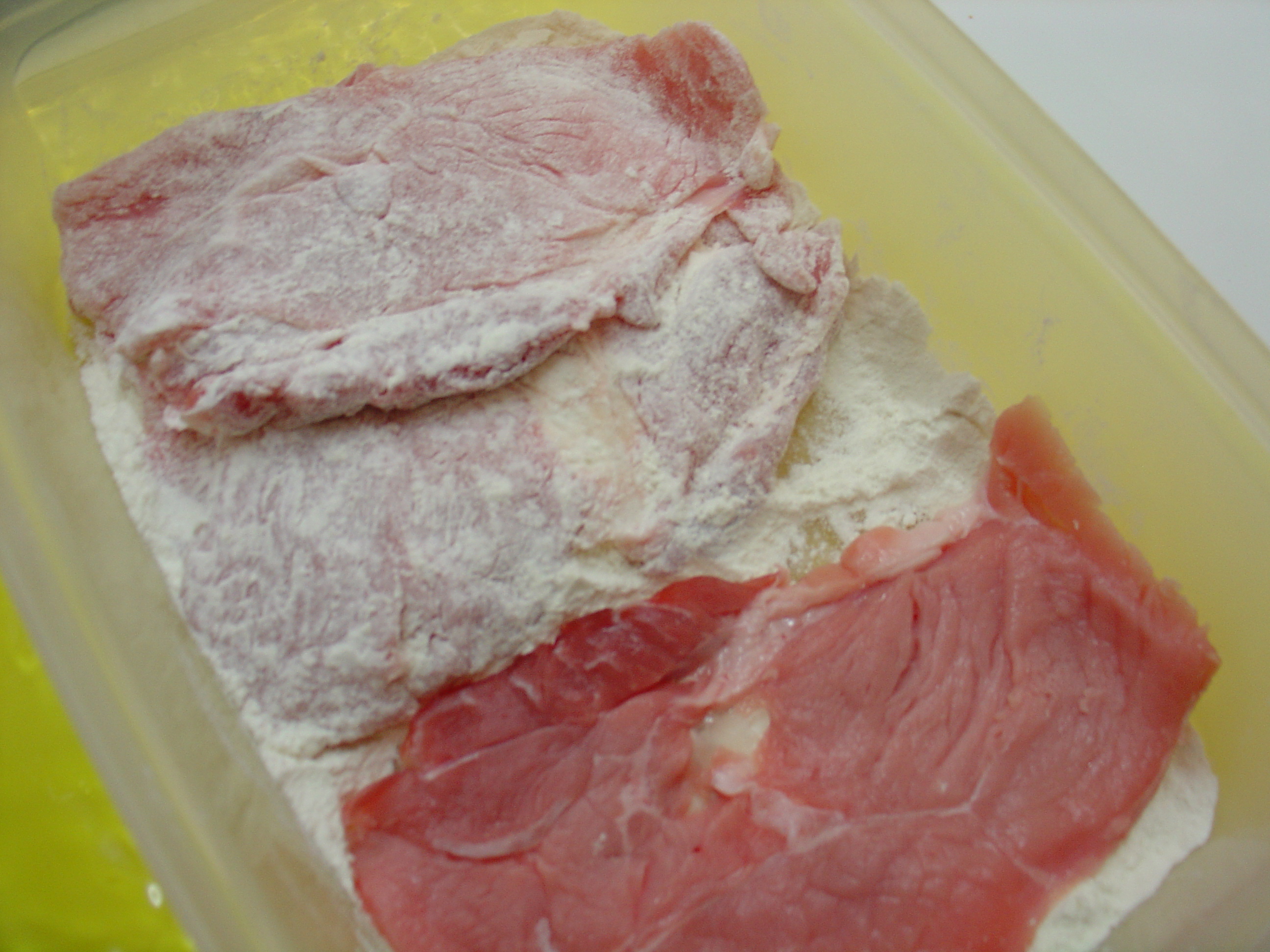 Scaloppine di vitello in salsa rosa