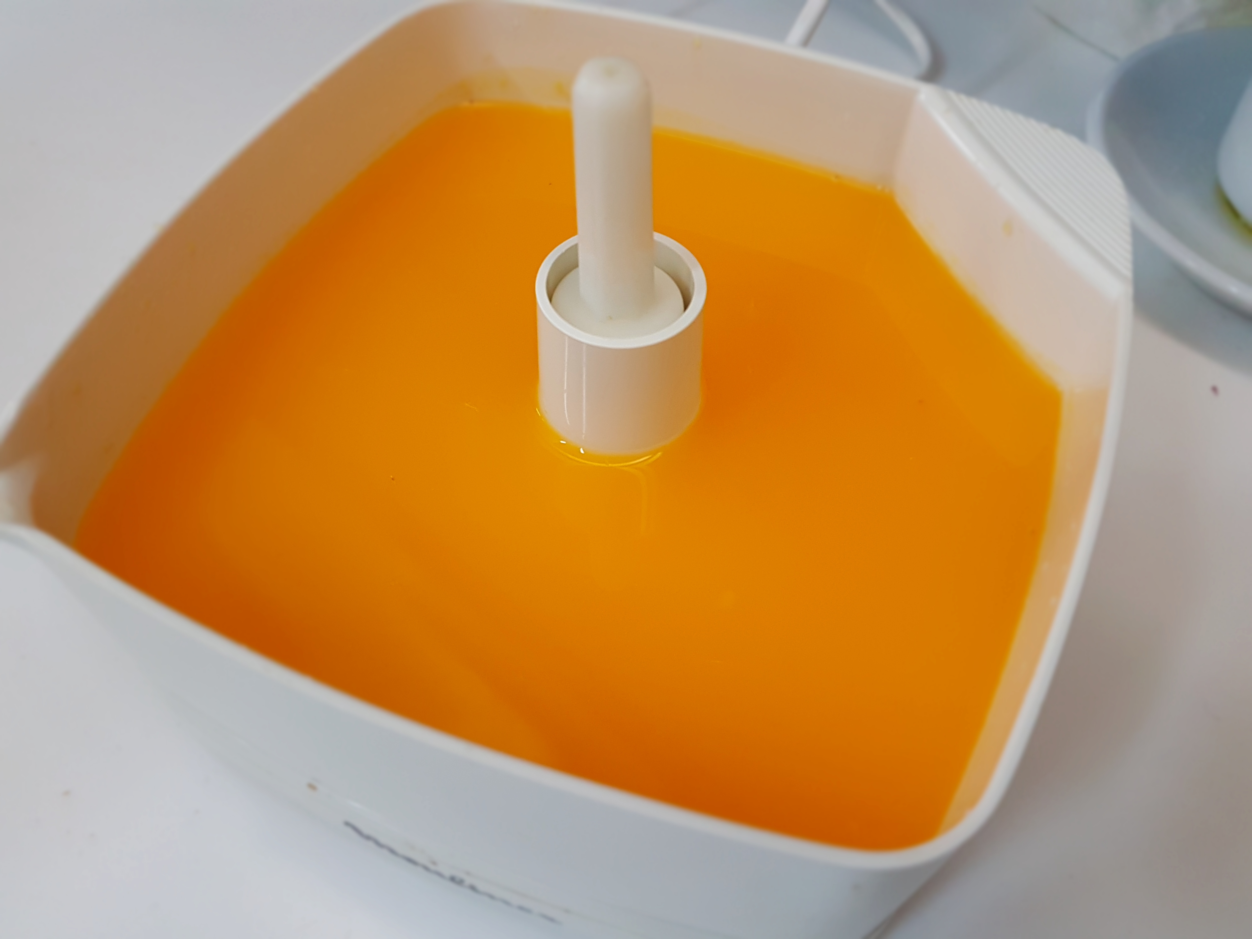 Spaghetti e surimi al succo di arancia