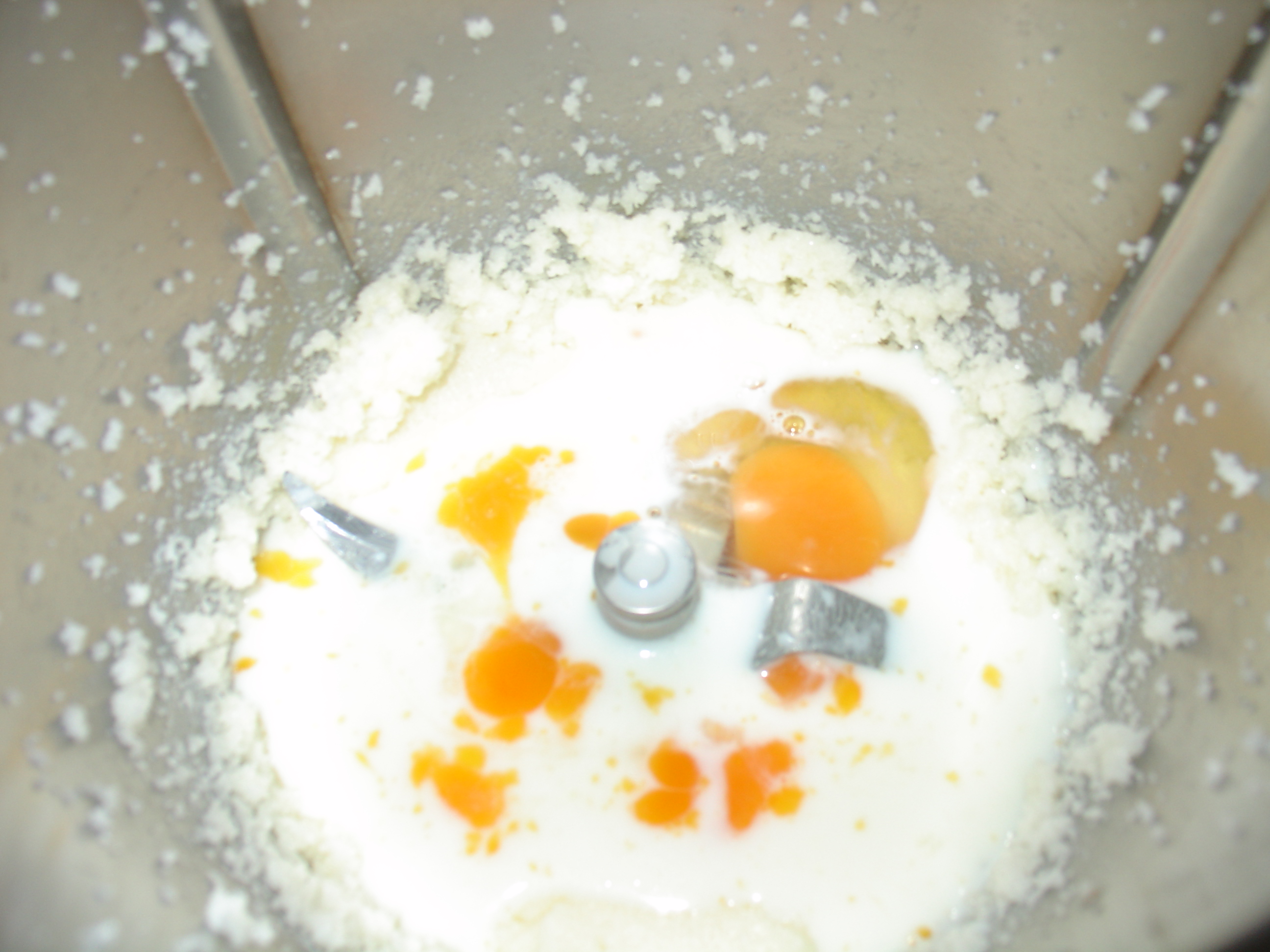 Torta della torre con gelsi neri